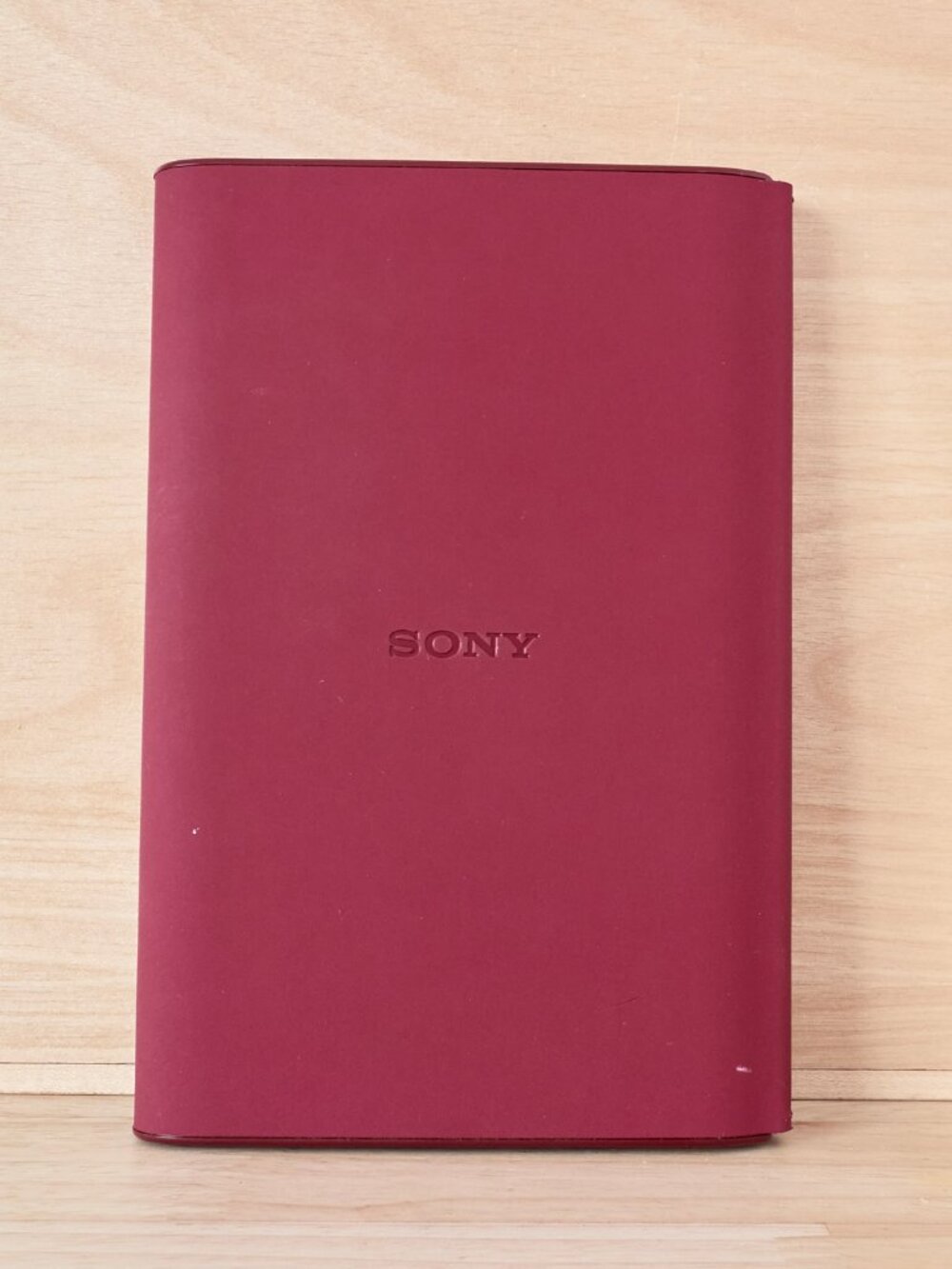 Sony PRS-T2 Reader eBook Reader Red - Picture 2 of 6
